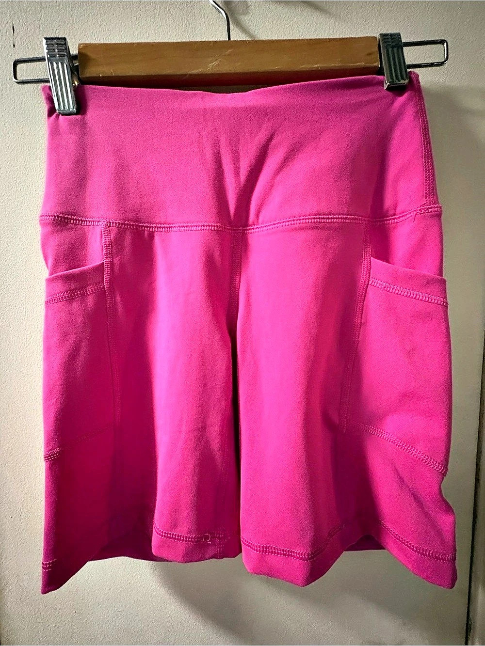 Performance Bike Shorts Pink size small